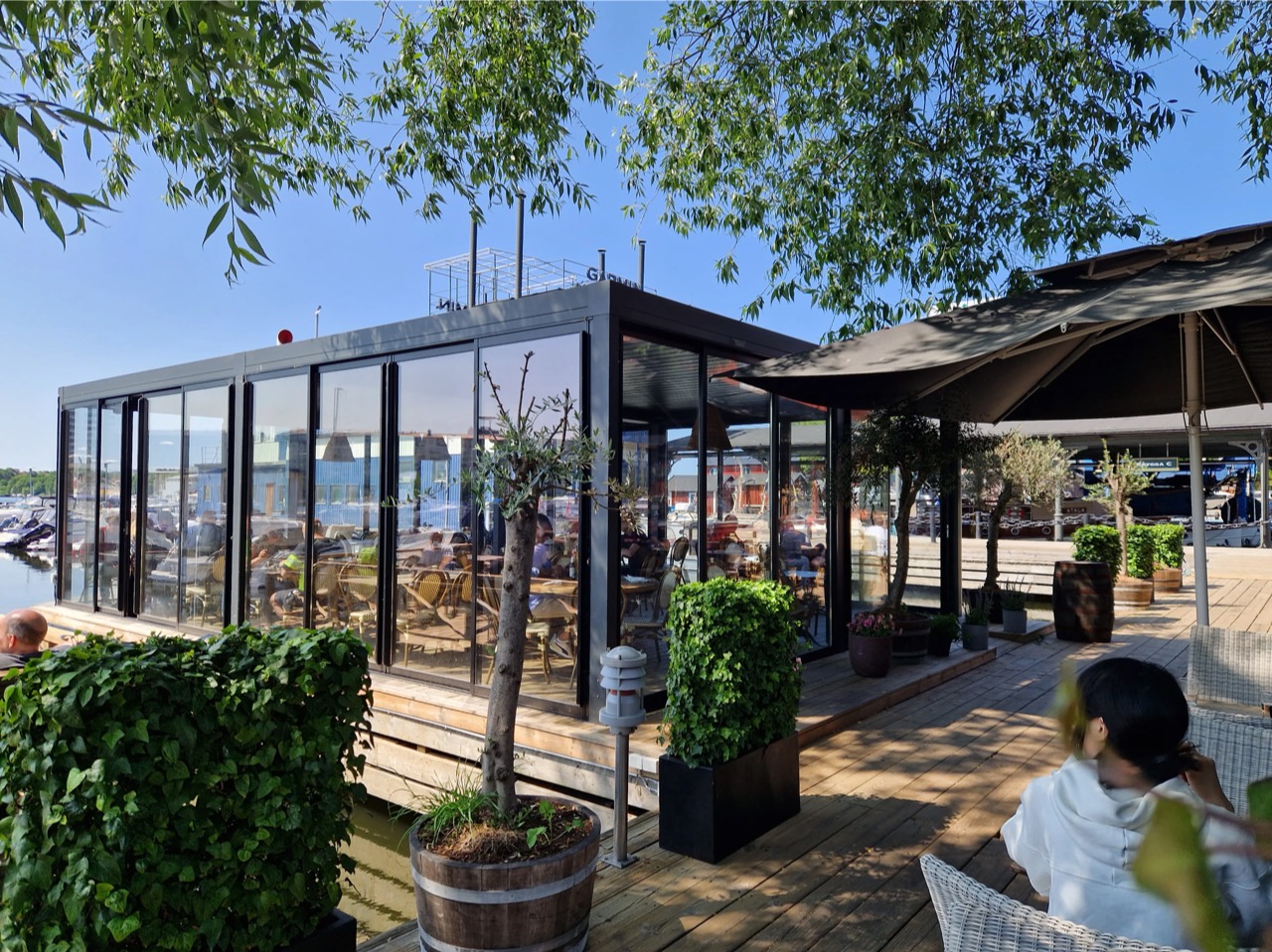 Mysig ret runt uteservering Till Din Restaurang Mysig ret runt uteservering Till Din Restaurang